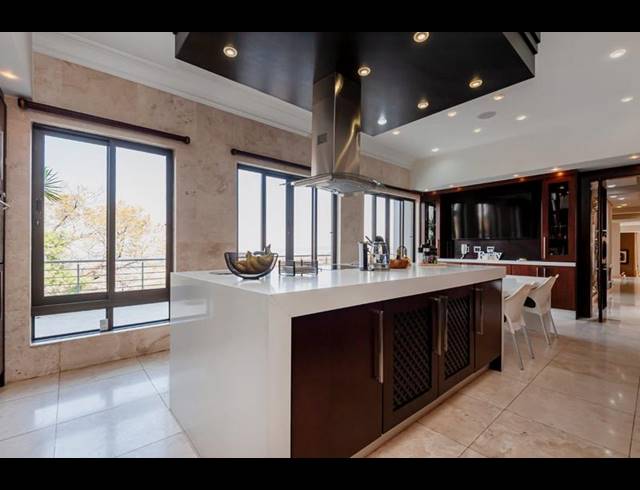 4 BEDROOM HOUSE FOR SALE IN GLENVISTA